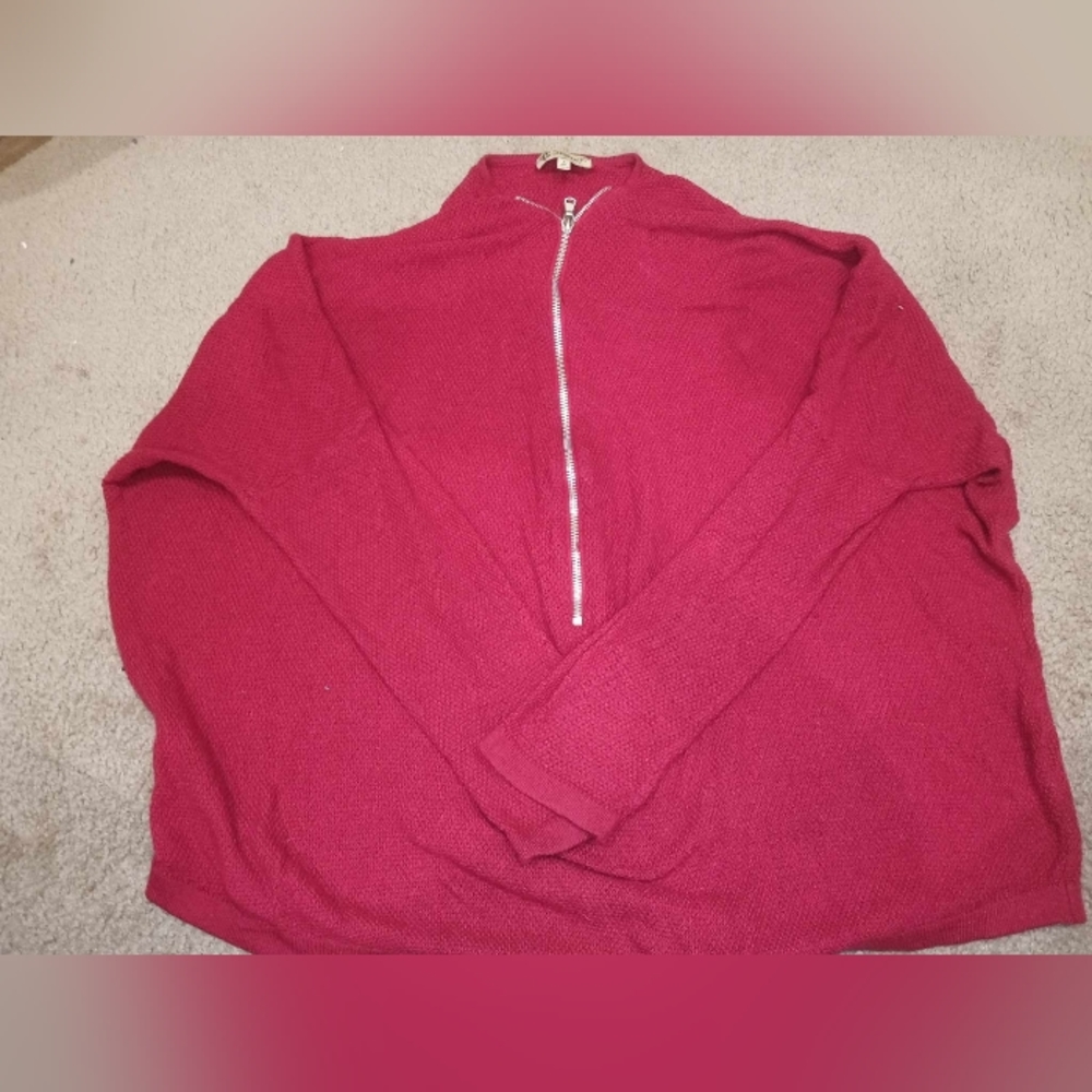 Women's pull over sweater